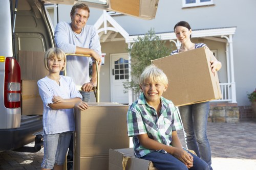 Professional packing services by Manwithvan